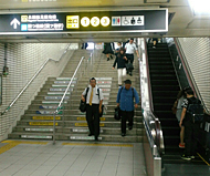 地下鉄心斎橋駅